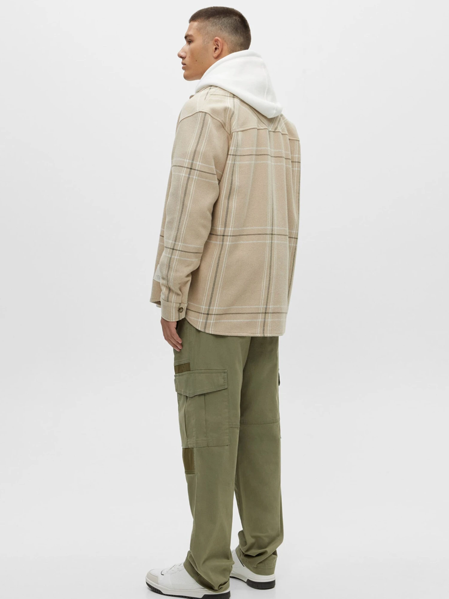 PULL & BEAR Ternede Skjorter Regular Fit Skjorte Mænd Mørkebeige - Billede 3